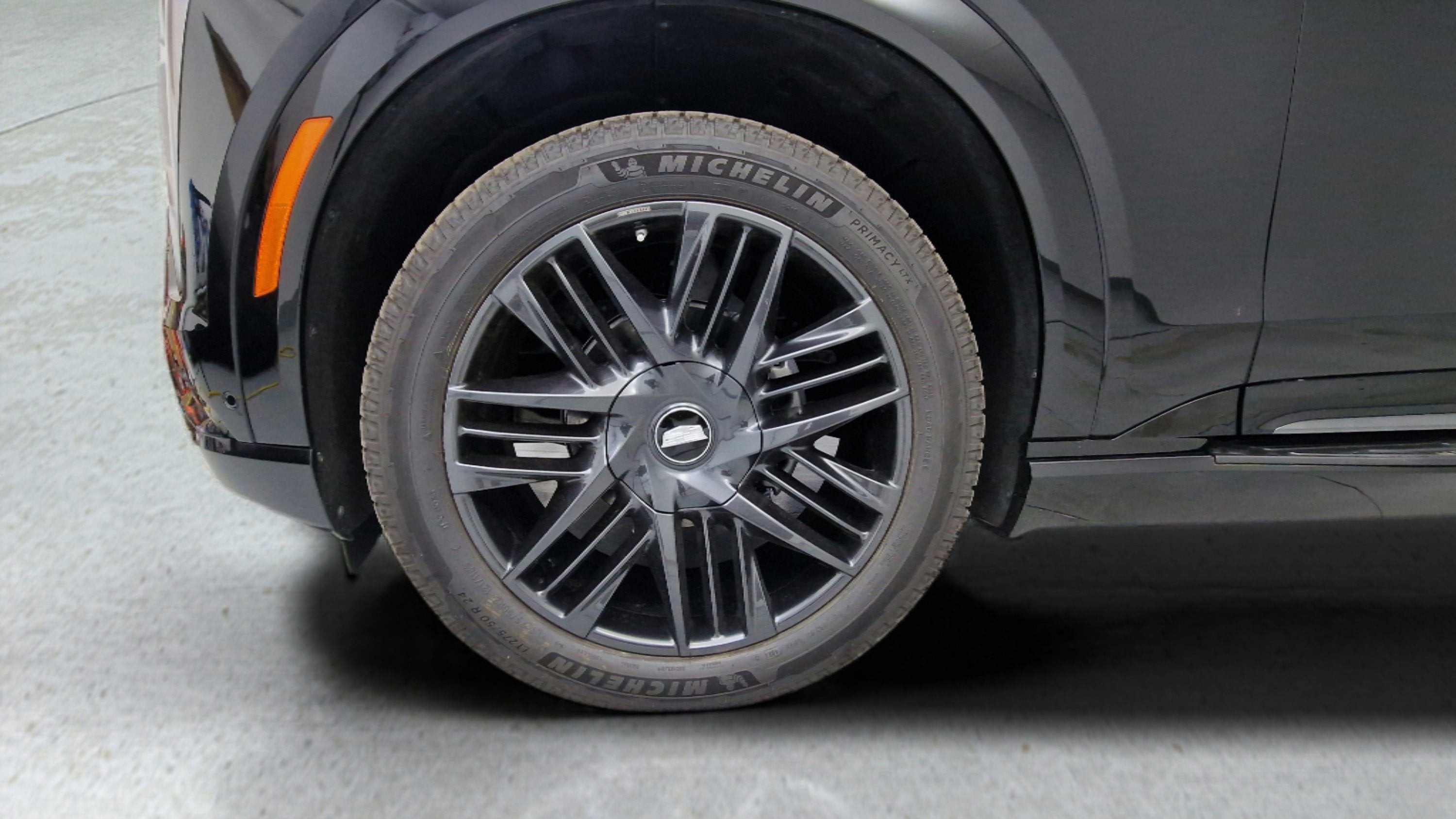 2025 Cadillac ESCALADE IQ Sport 2