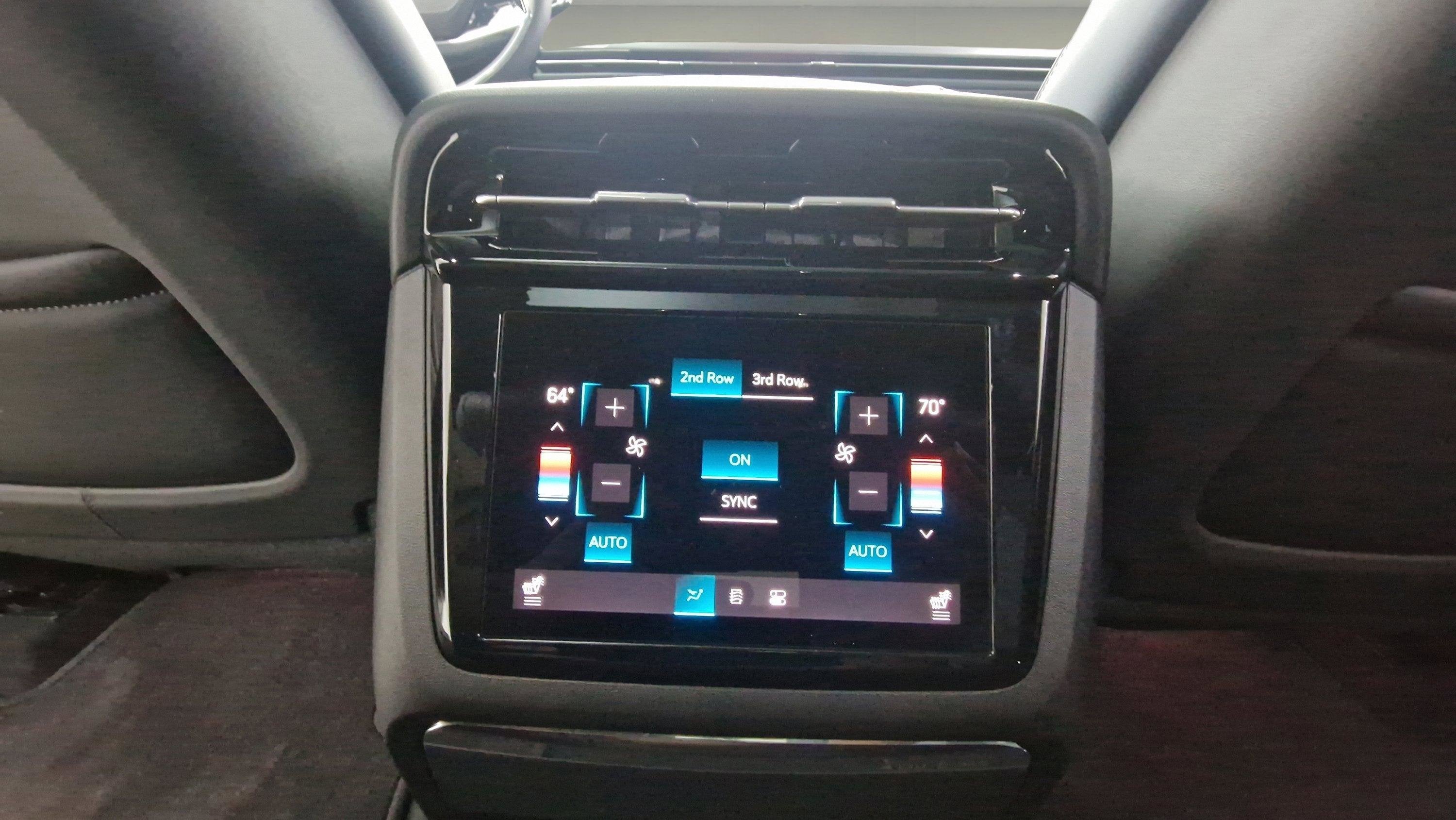 2025 Cadillac ESCALADE IQ Sport 2