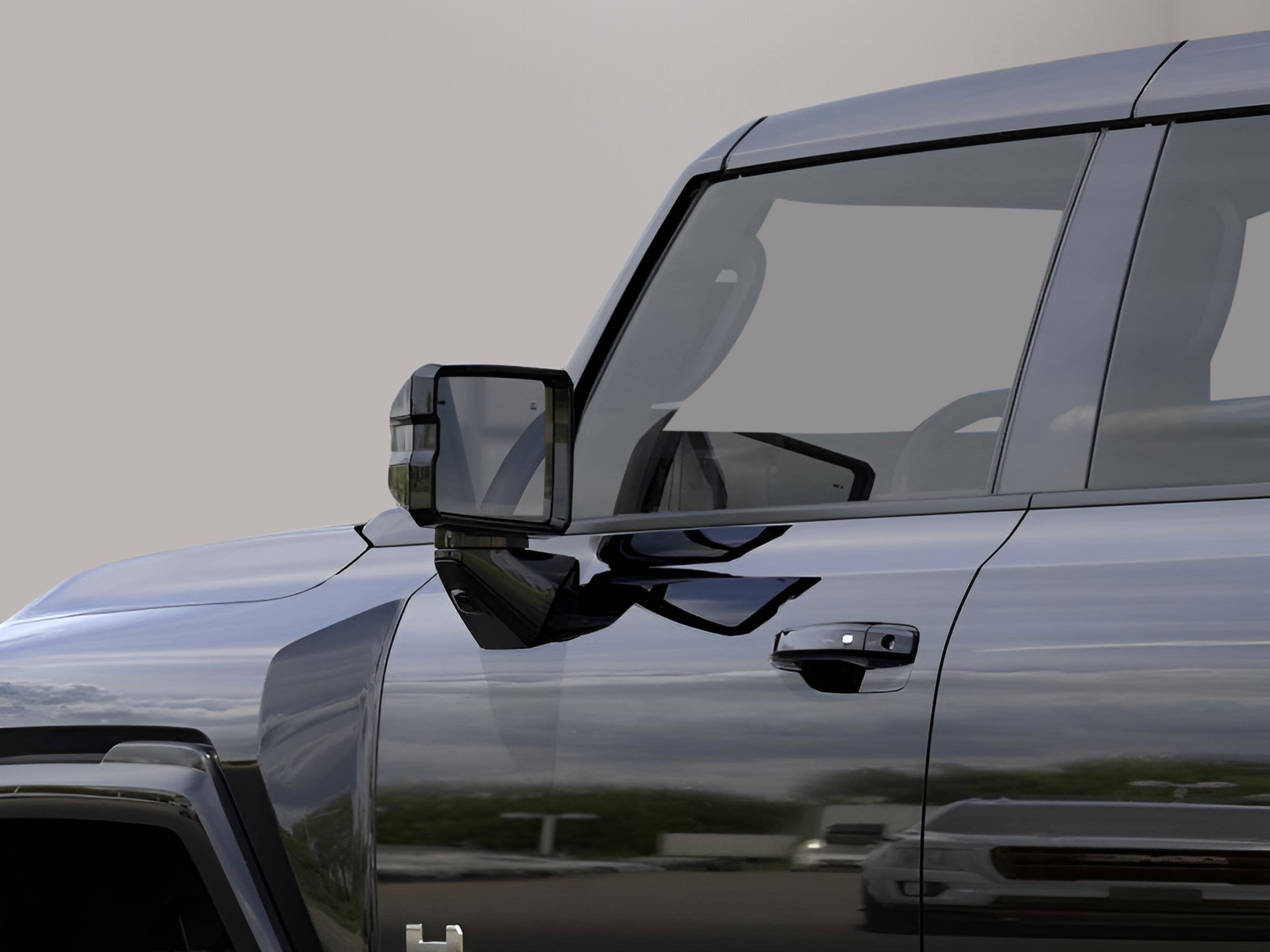 2026 GMC HUMMER EV SUV 2X