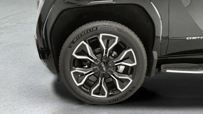 2025 GMC Sierra EV Max Range Denali