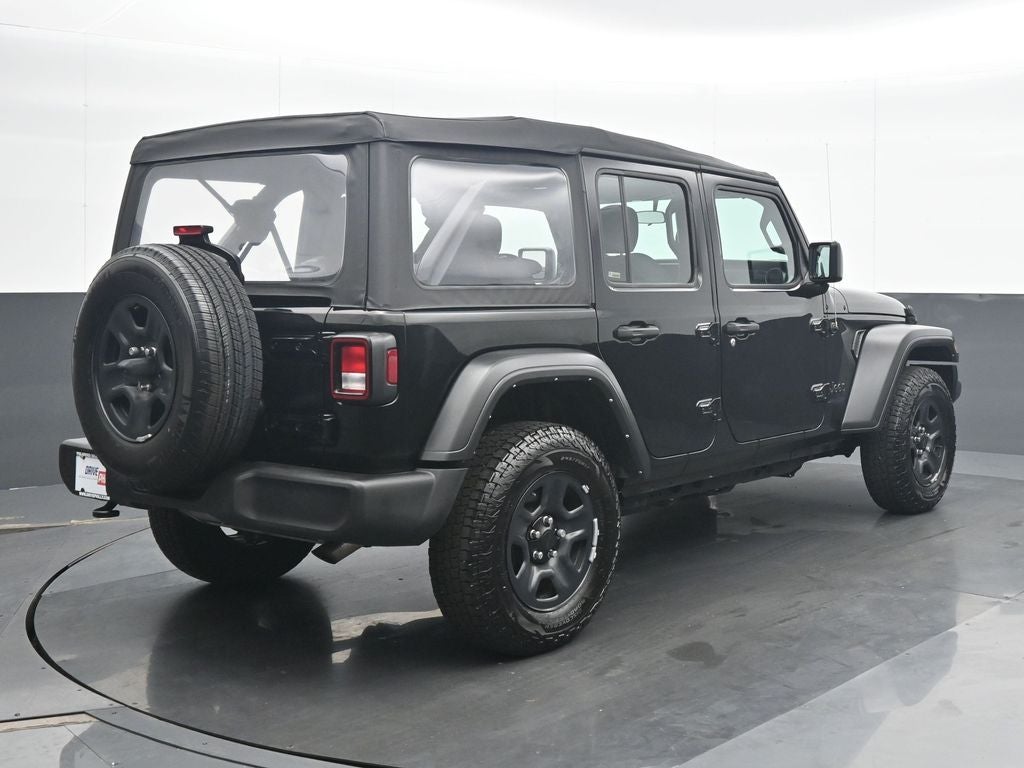 2022 Jeep Wrangler Unlimited Sport
