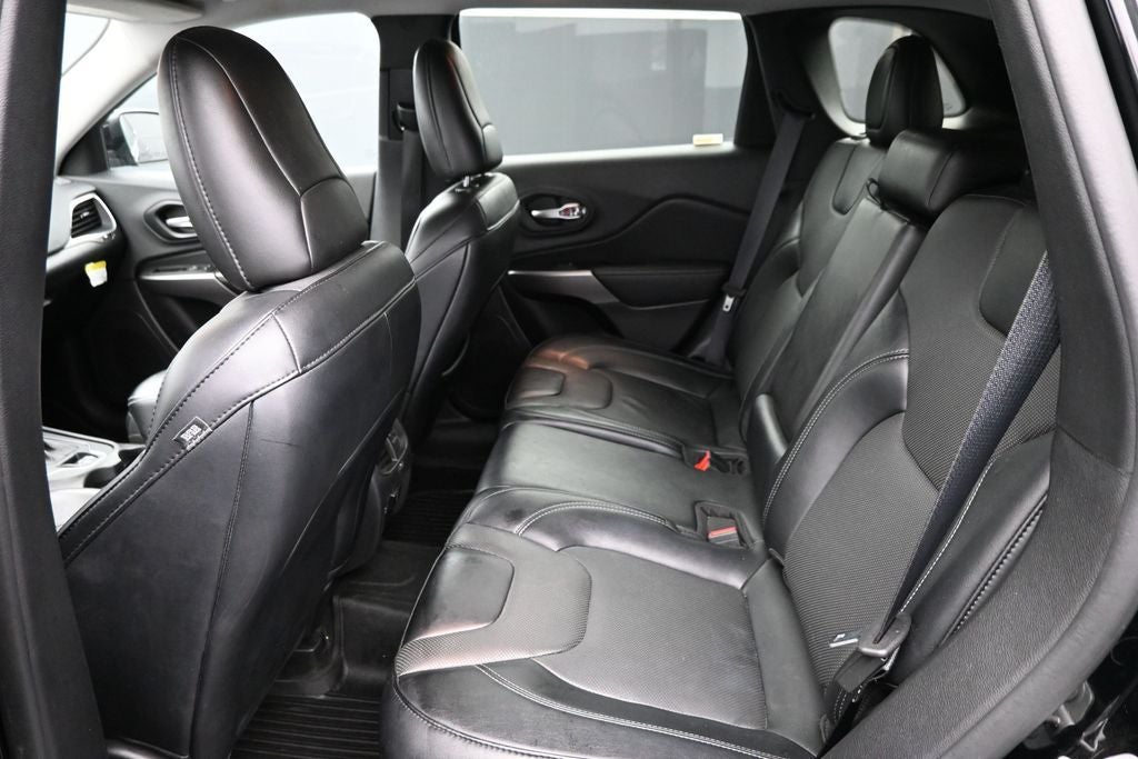 2022 Jeep Cherokee Latitude Lux