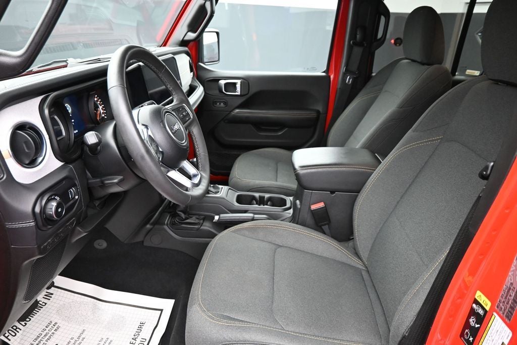 2025 Jeep Wrangler Sahara