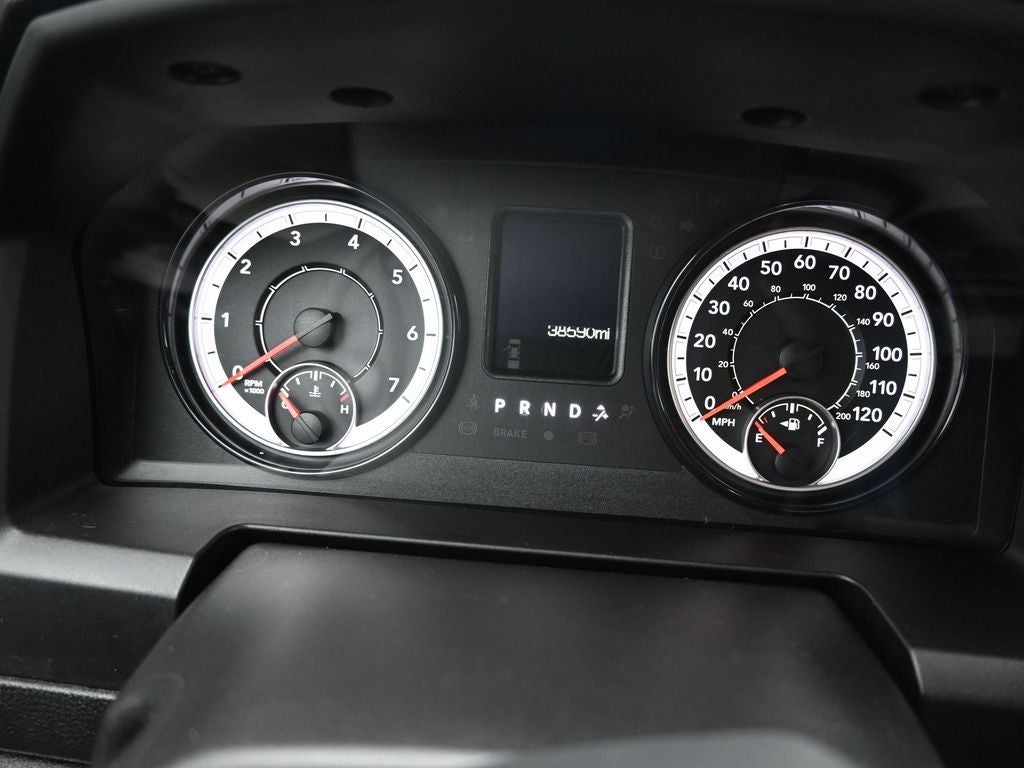 2024 RAM 1500 Classic SLT