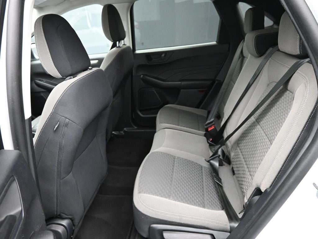 2022 Ford Escape Hybrid SE