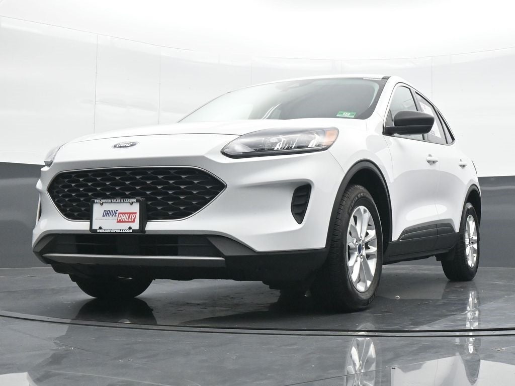2022 Ford Escape Hybrid SE