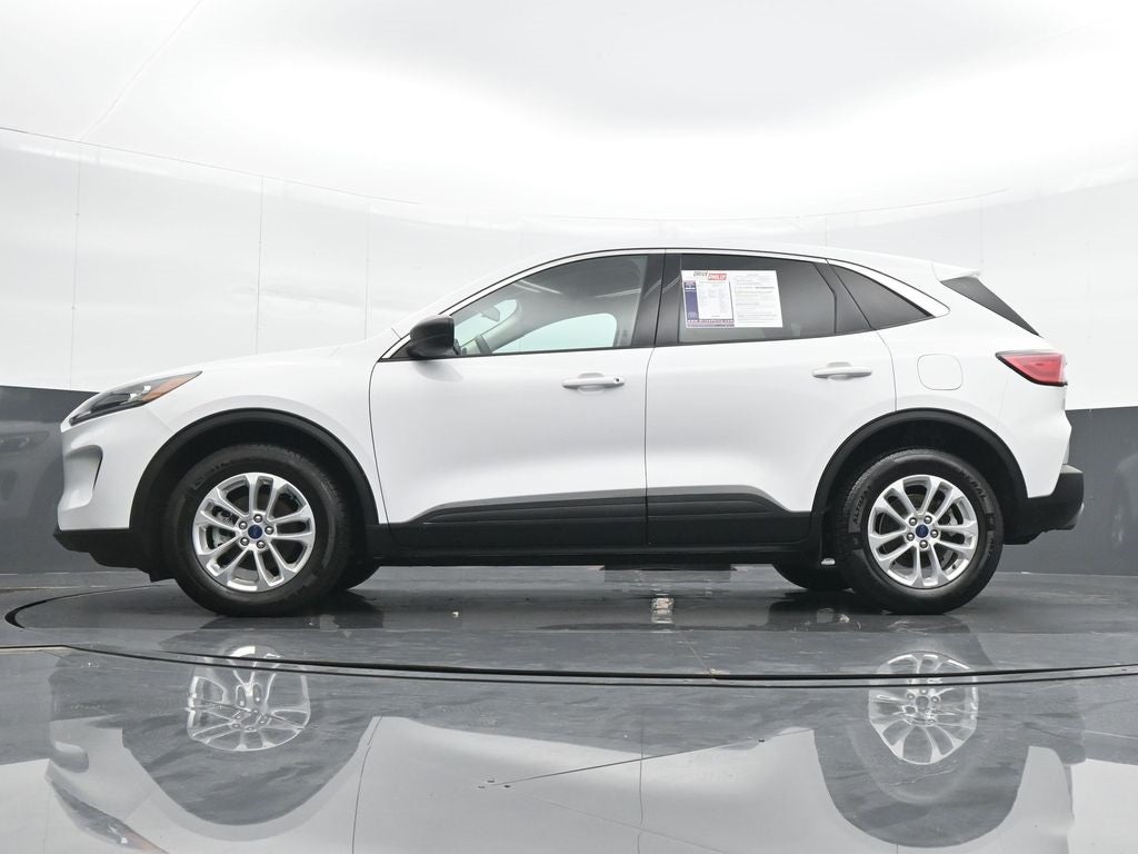 2022 Ford Escape Hybrid SE