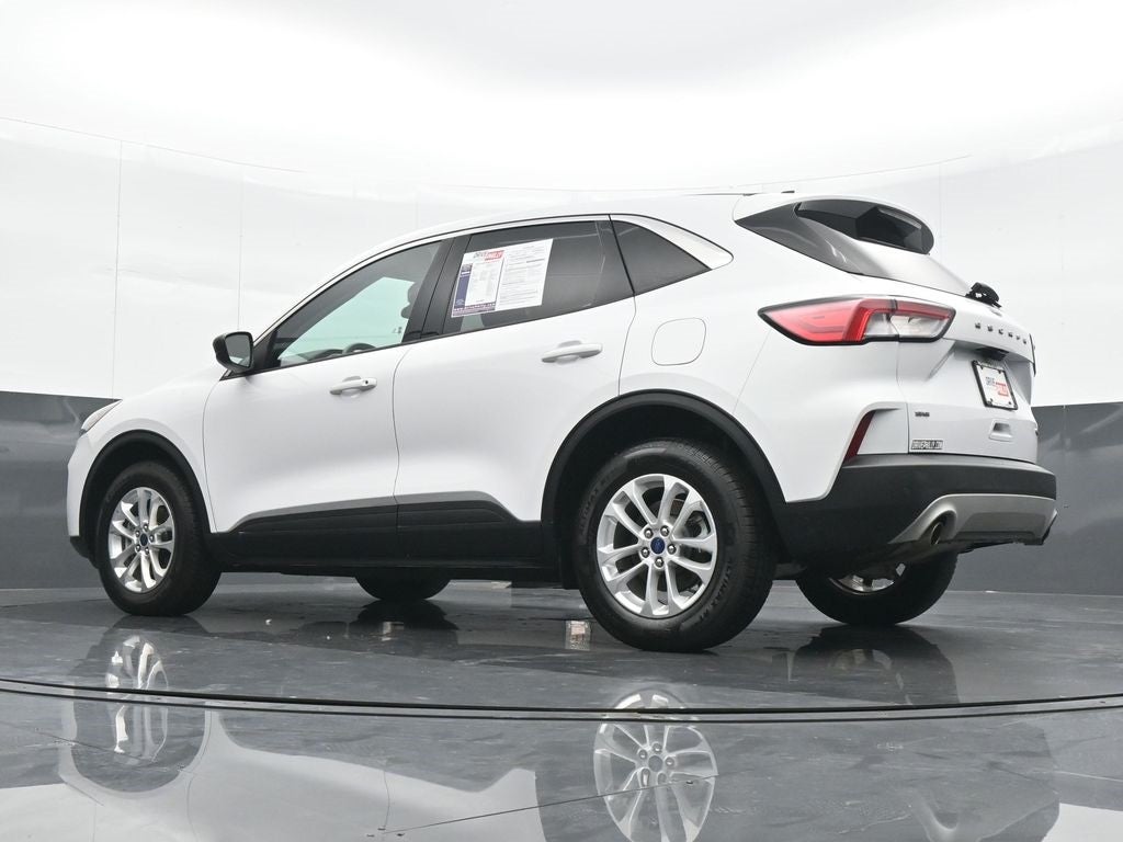 2022 Ford Escape Hybrid SE