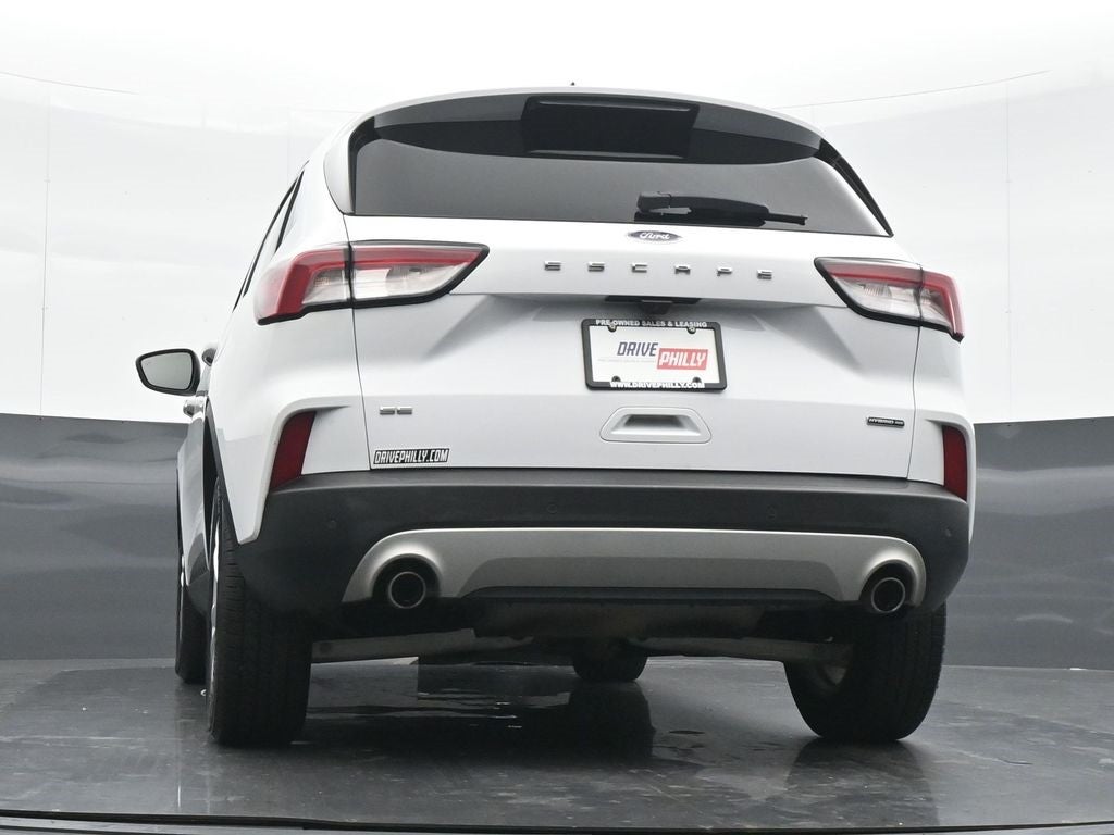 2022 Ford Escape Hybrid SE