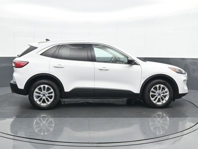 2022 Ford Escape Hybrid SE
