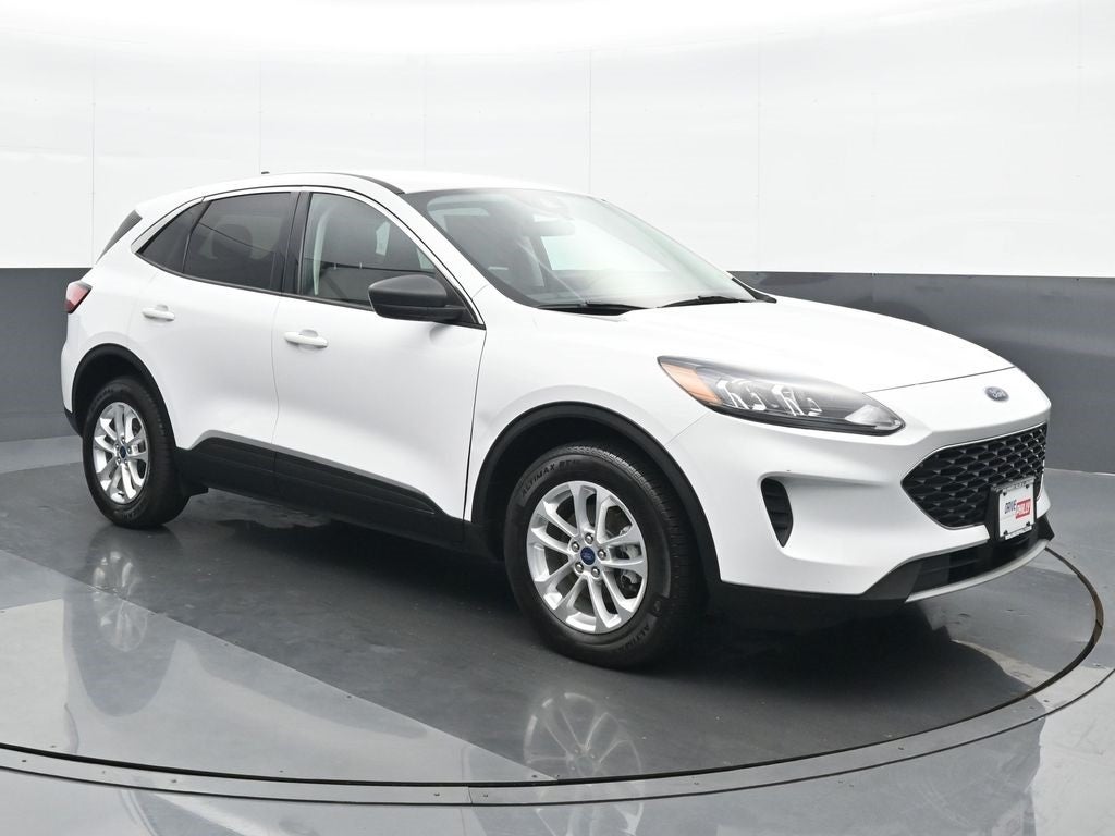 2022 Ford Escape Hybrid SE
