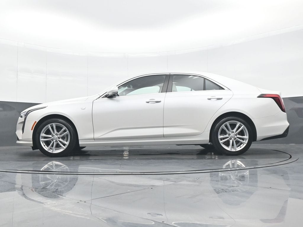 2024 Cadillac CT4 Luxury