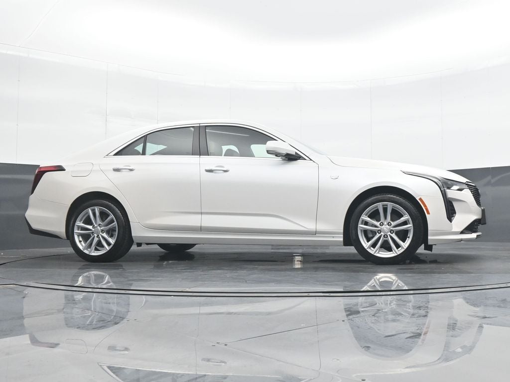 2024 Cadillac CT4 Luxury