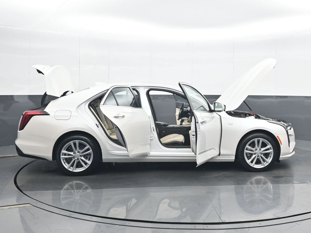 2024 Cadillac CT4 Luxury
