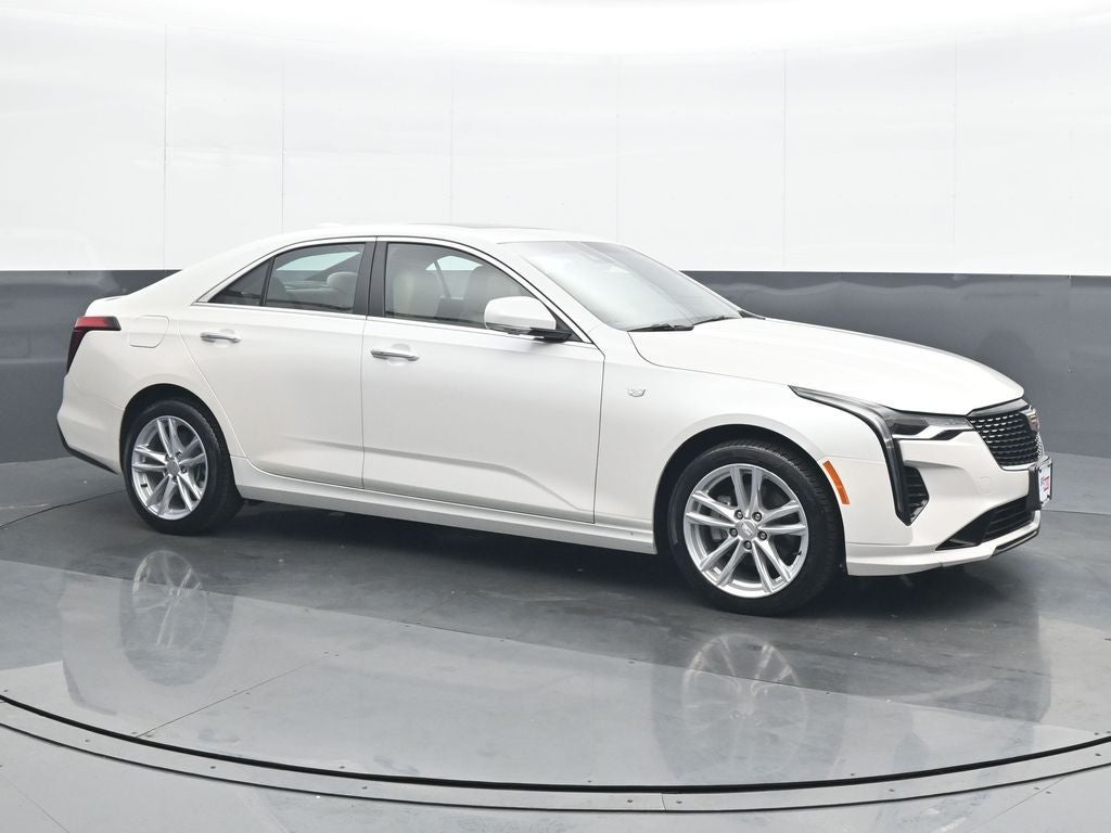 2024 Cadillac CT4 Luxury