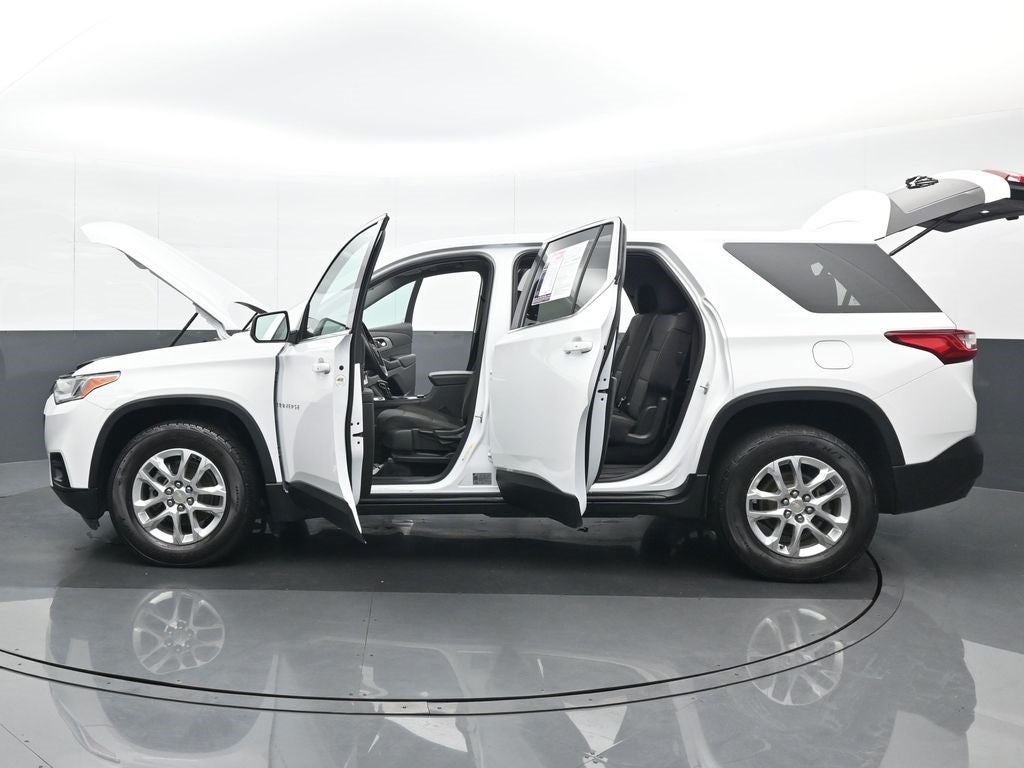 2021 Chevrolet Traverse LS