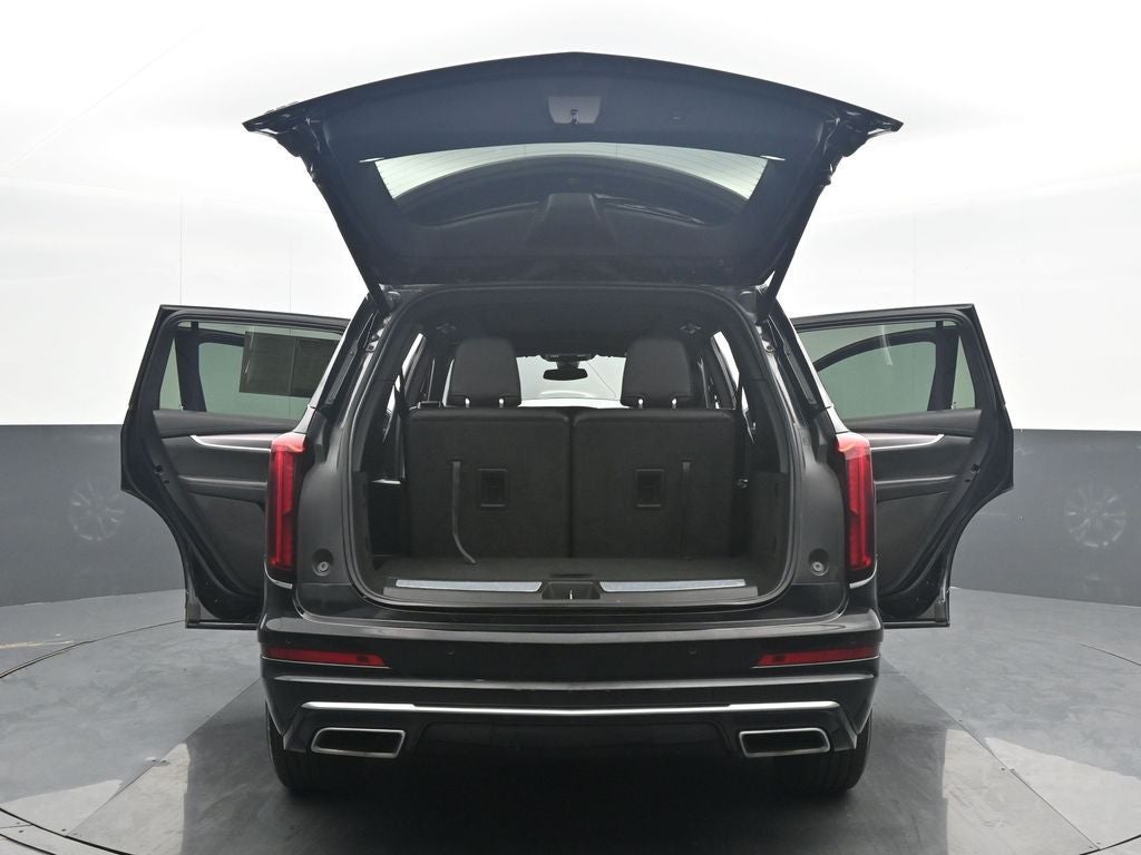2023 Cadillac XT6 Luxury