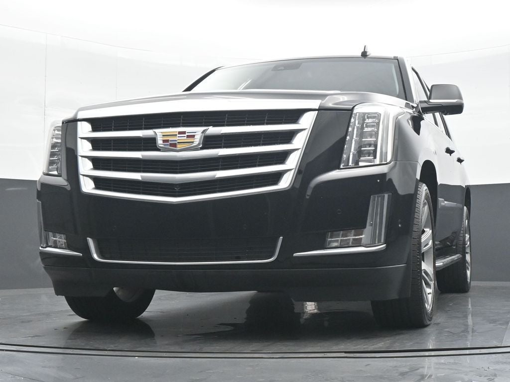 2019 Cadillac Escalade Luxury
