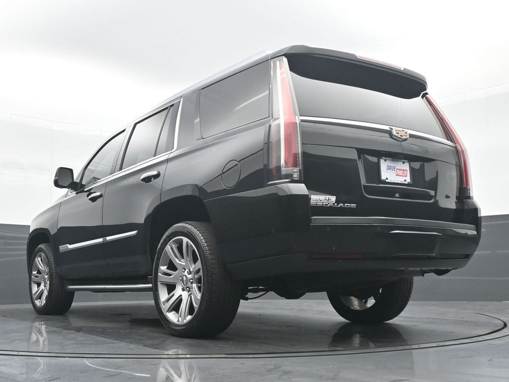 2019 Cadillac Escalade Luxury