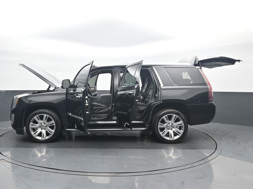 2019 Cadillac Escalade Luxury