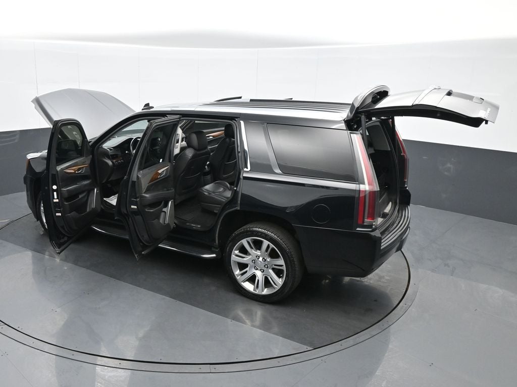 2019 Cadillac Escalade Luxury