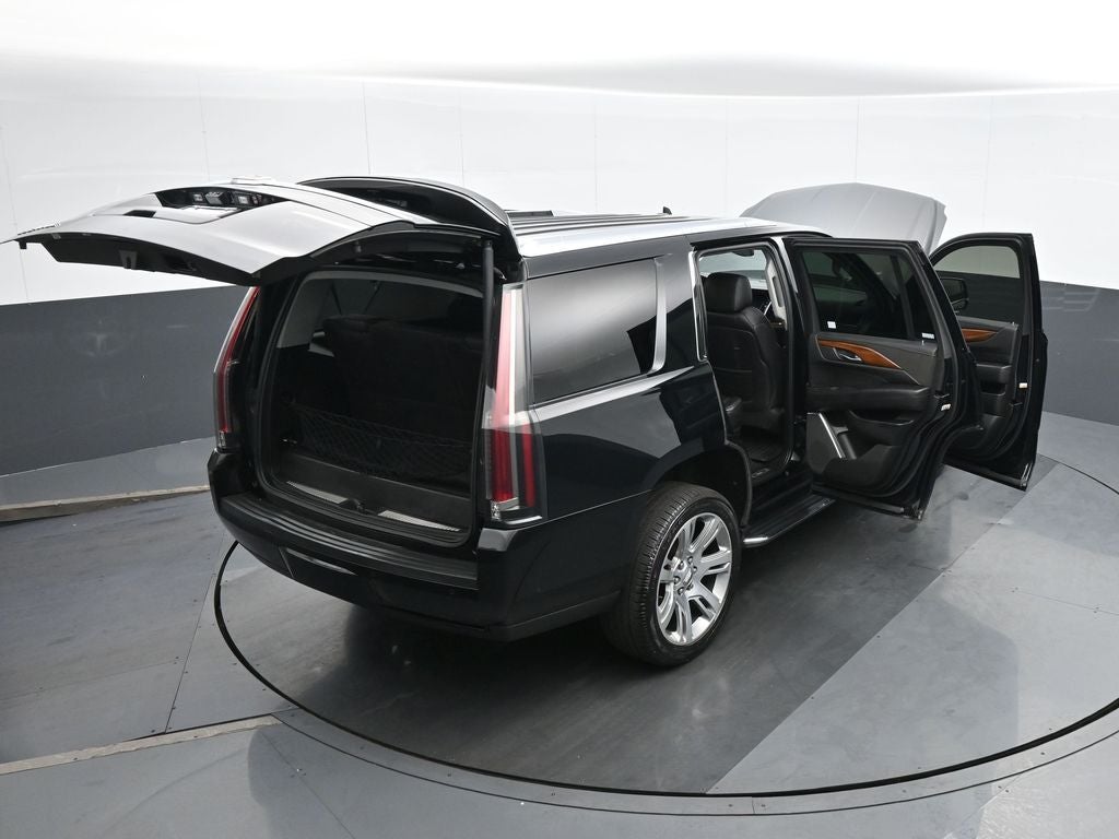 2019 Cadillac Escalade Luxury