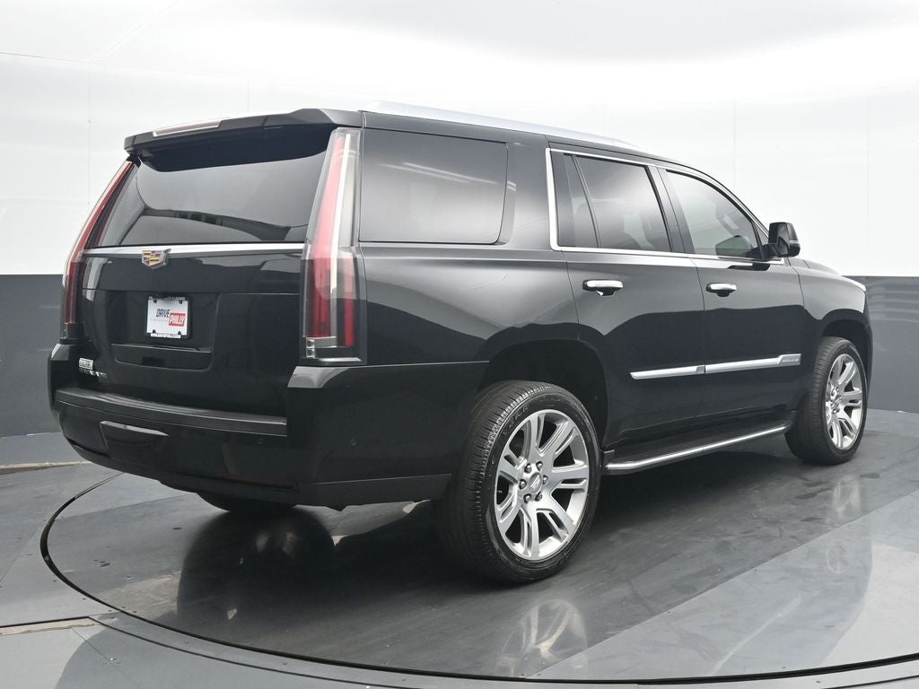 2019 Cadillac Escalade Luxury