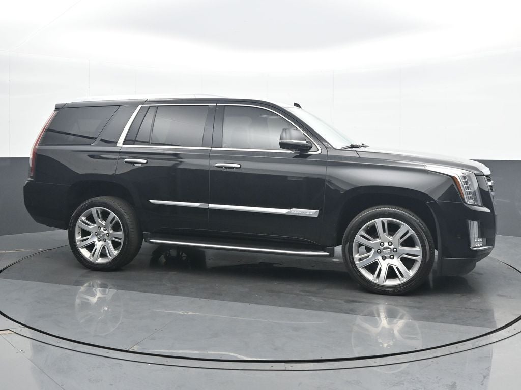 2019 Cadillac Escalade Luxury