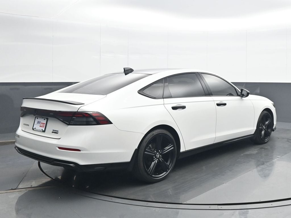 2023 Honda Accord Hybrid Sport-L