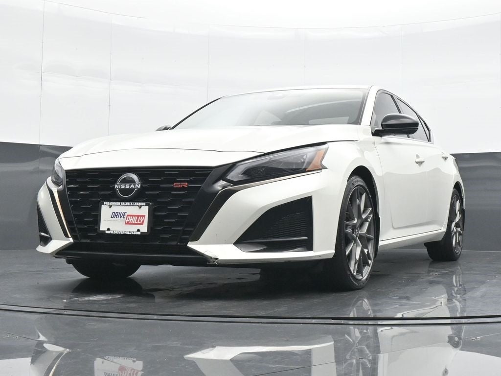 2023 Nissan Altima 2.0 SR