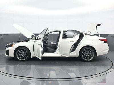 2023 Nissan Altima 2.0 SR