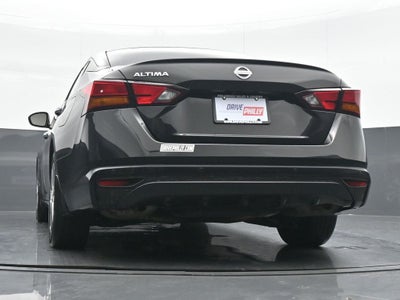 2022 Nissan Altima 2.5 S