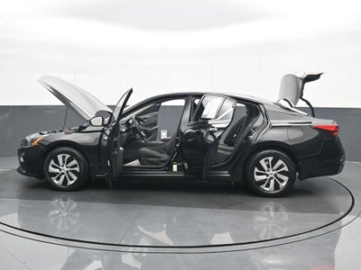 2022 Nissan Altima 2.5 S