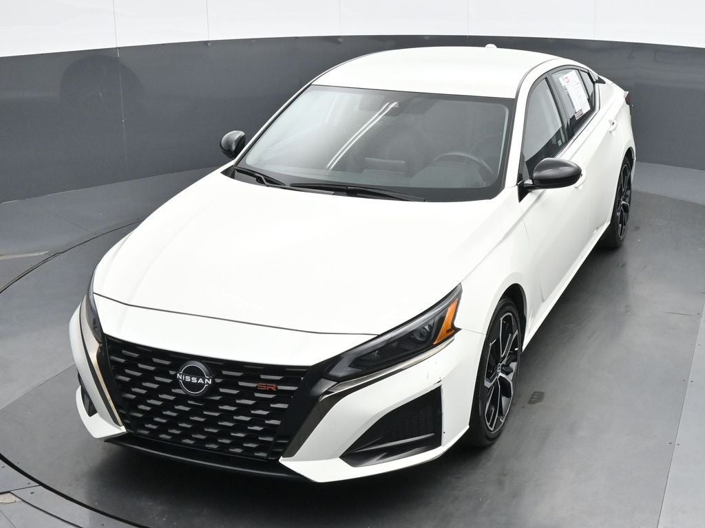 2025 Nissan Altima 2.5 SR