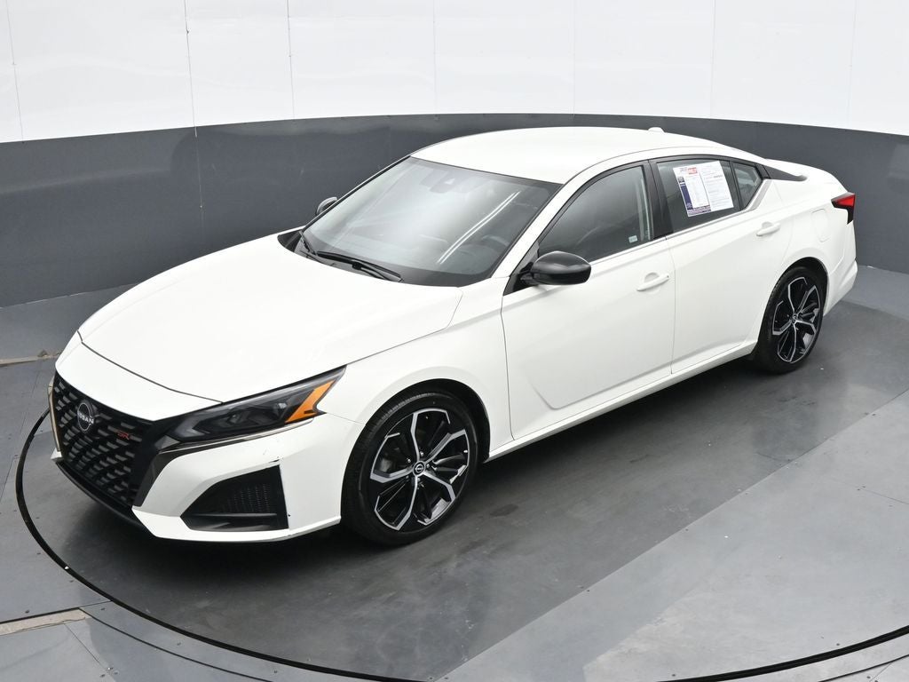2025 Nissan Altima 2.5 SR