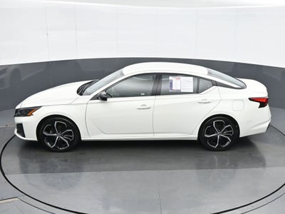 2025 Nissan Altima 2.5 SR