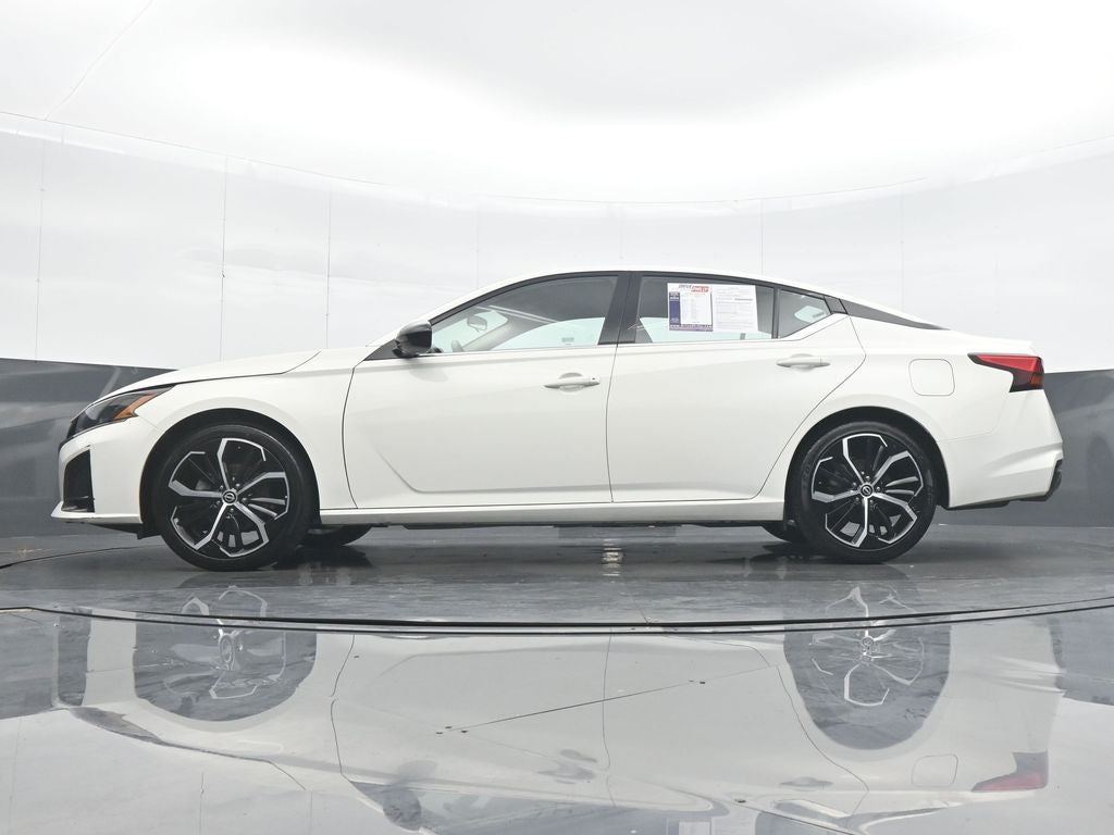 2025 Nissan Altima 2.5 SR