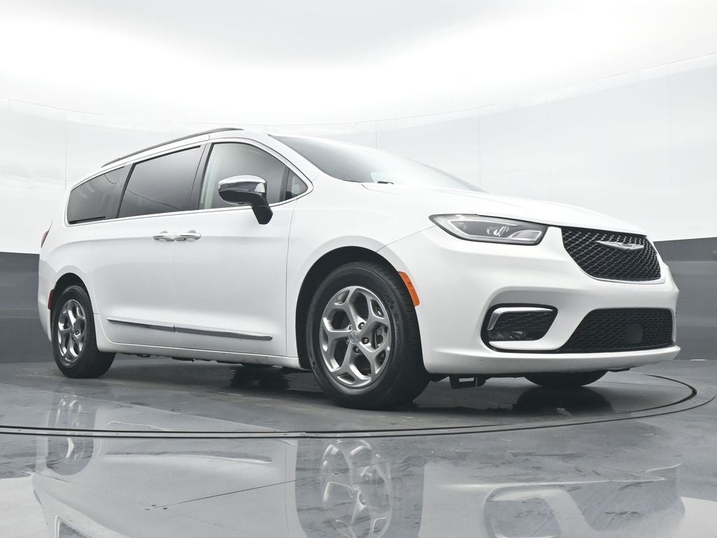 2023 Chrysler Pacifica Limited
