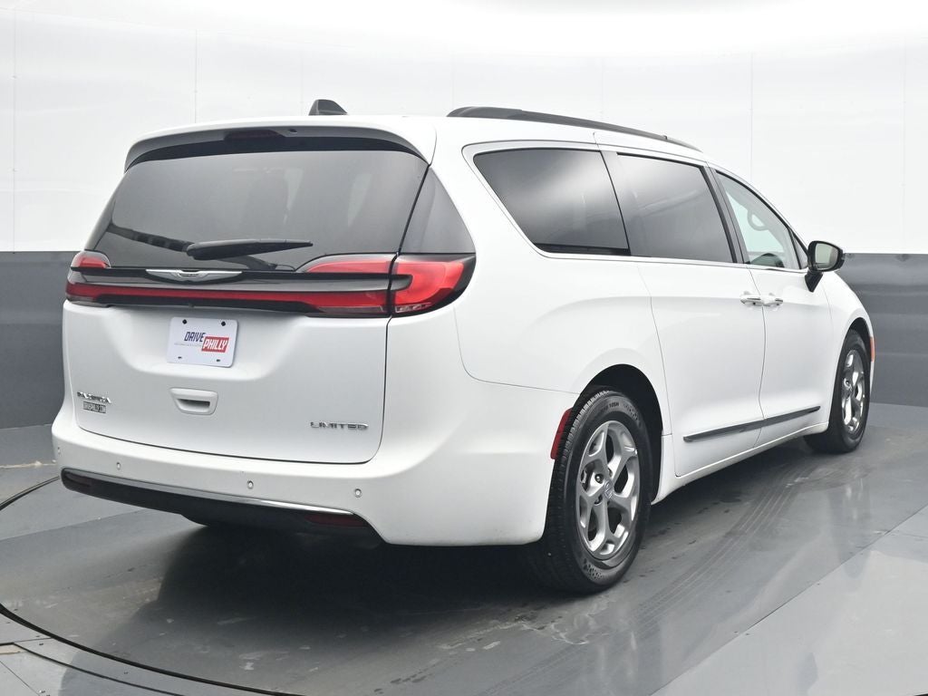 2023 Chrysler Pacifica Limited