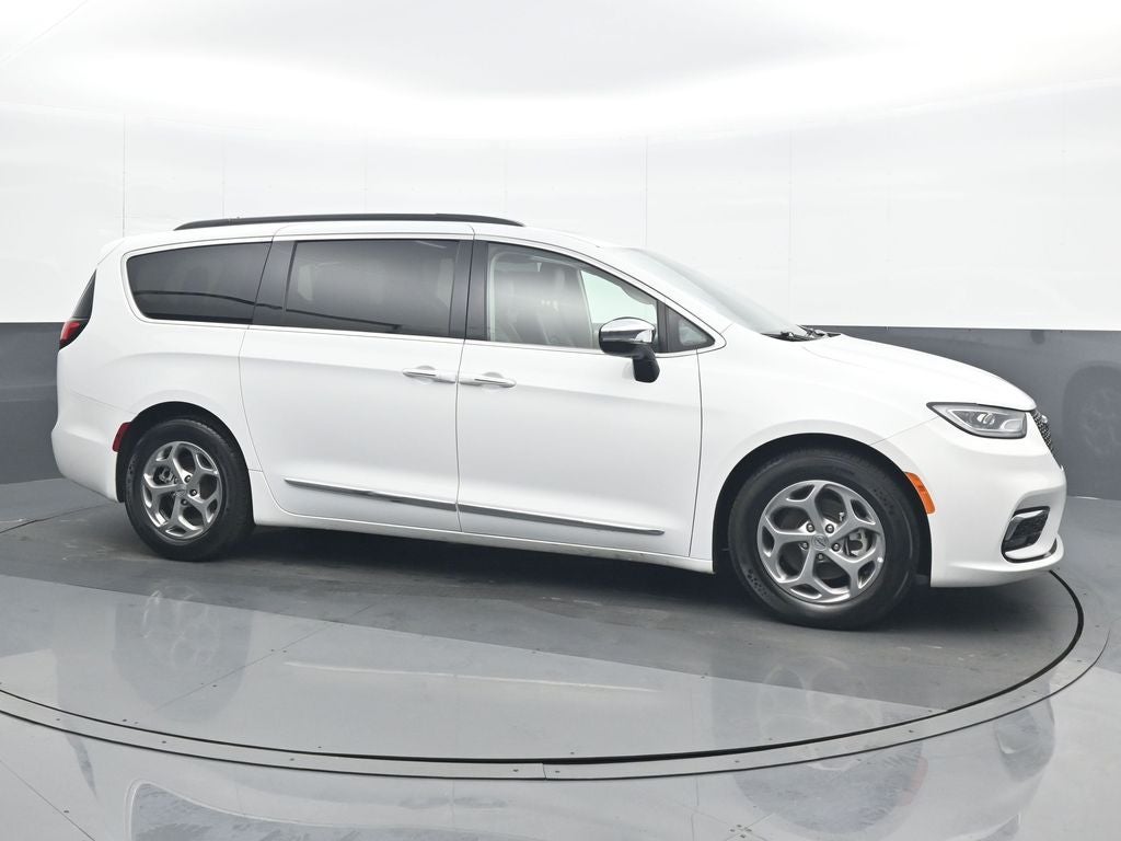 2023 Chrysler Pacifica Limited
