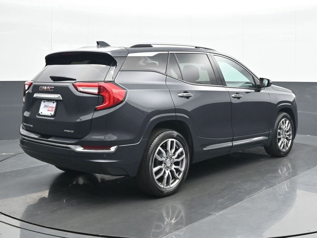 2022 GMC Terrain Denali