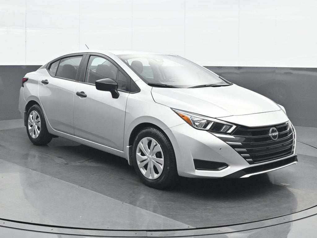 2024 Nissan Versa 1.6 S
