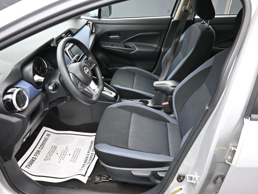2023 Nissan Versa 1.6 SV