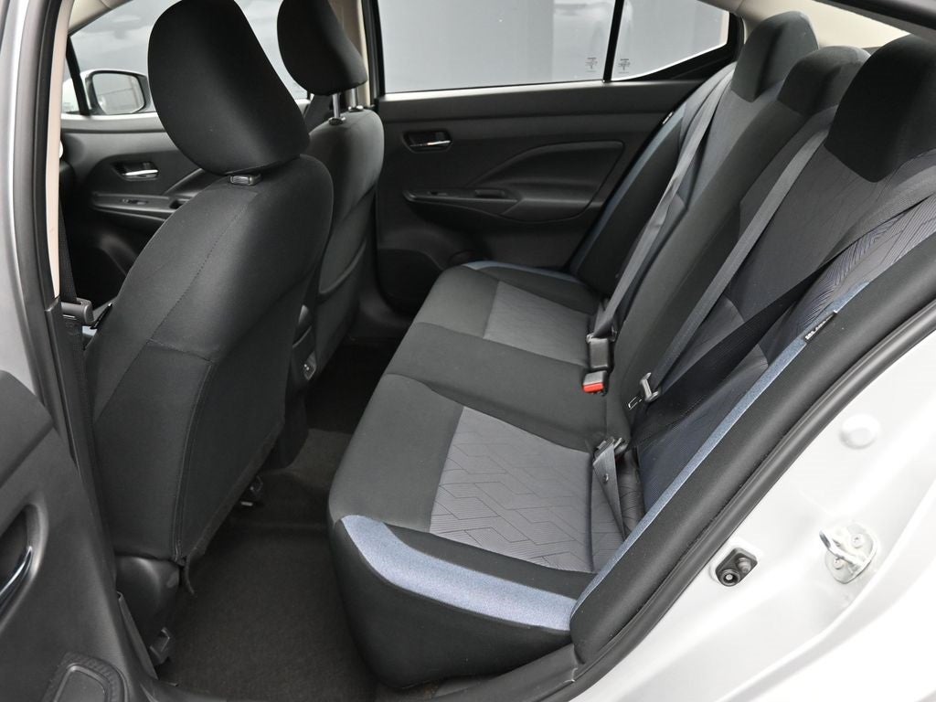 2023 Nissan Versa 1.6 SV