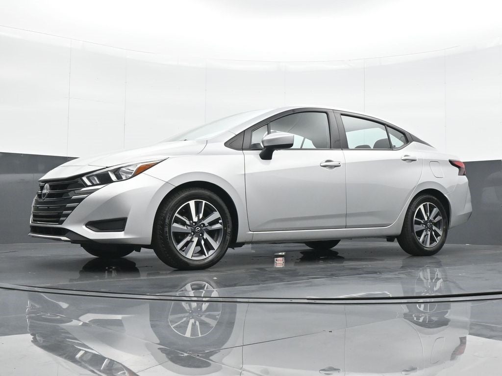 2023 Nissan Versa 1.6 SV