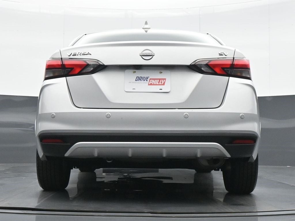 2023 Nissan Versa 1.6 SV