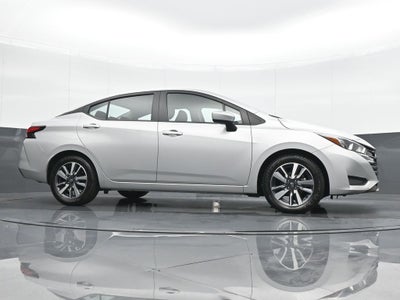 2023 Nissan Versa 1.6 SV