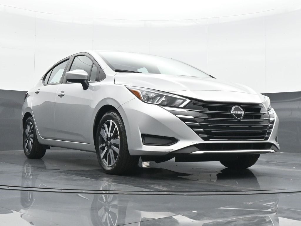 2023 Nissan Versa 1.6 SV