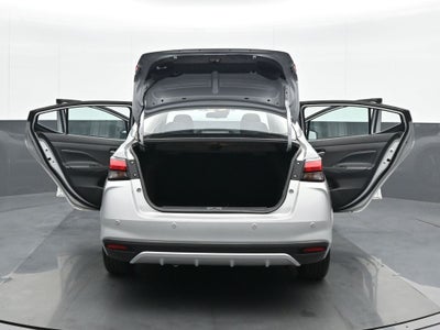 2023 Nissan Versa 1.6 SV
