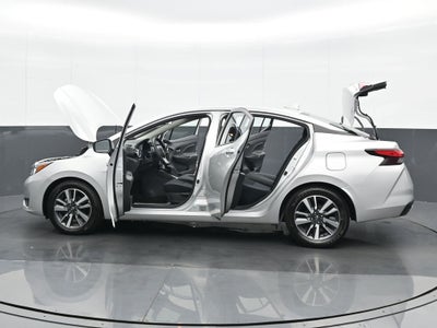2023 Nissan Versa 1.6 SV